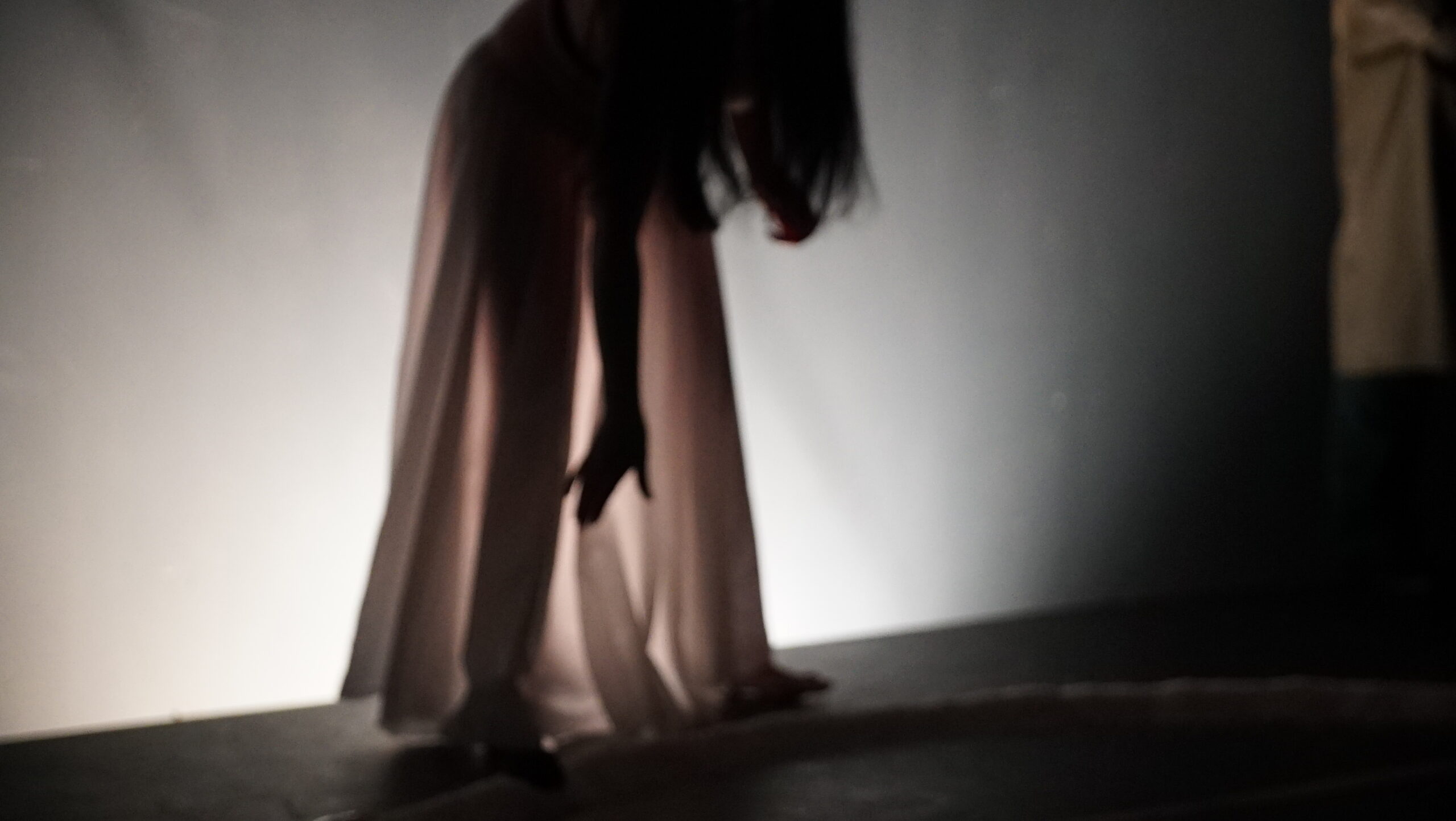 Sandra Corrigan Breathnach, Sounding out, Glassworks, 2020, Photography Rory McSwiggan Alastair MacLennan Sandra Corrigan Breathnach, Flux In Flow, Golden Thread Gallery, 2018, Photography Jordan Hutchings